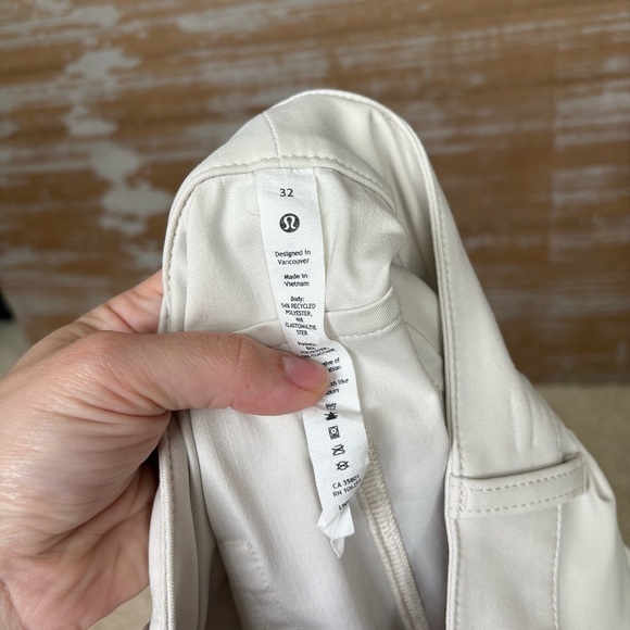 Lululemon City Sleek 5 Pocket Wide Leg High Rise Pants 7/8 White Opal Womens 32 - Picture 5 of 5